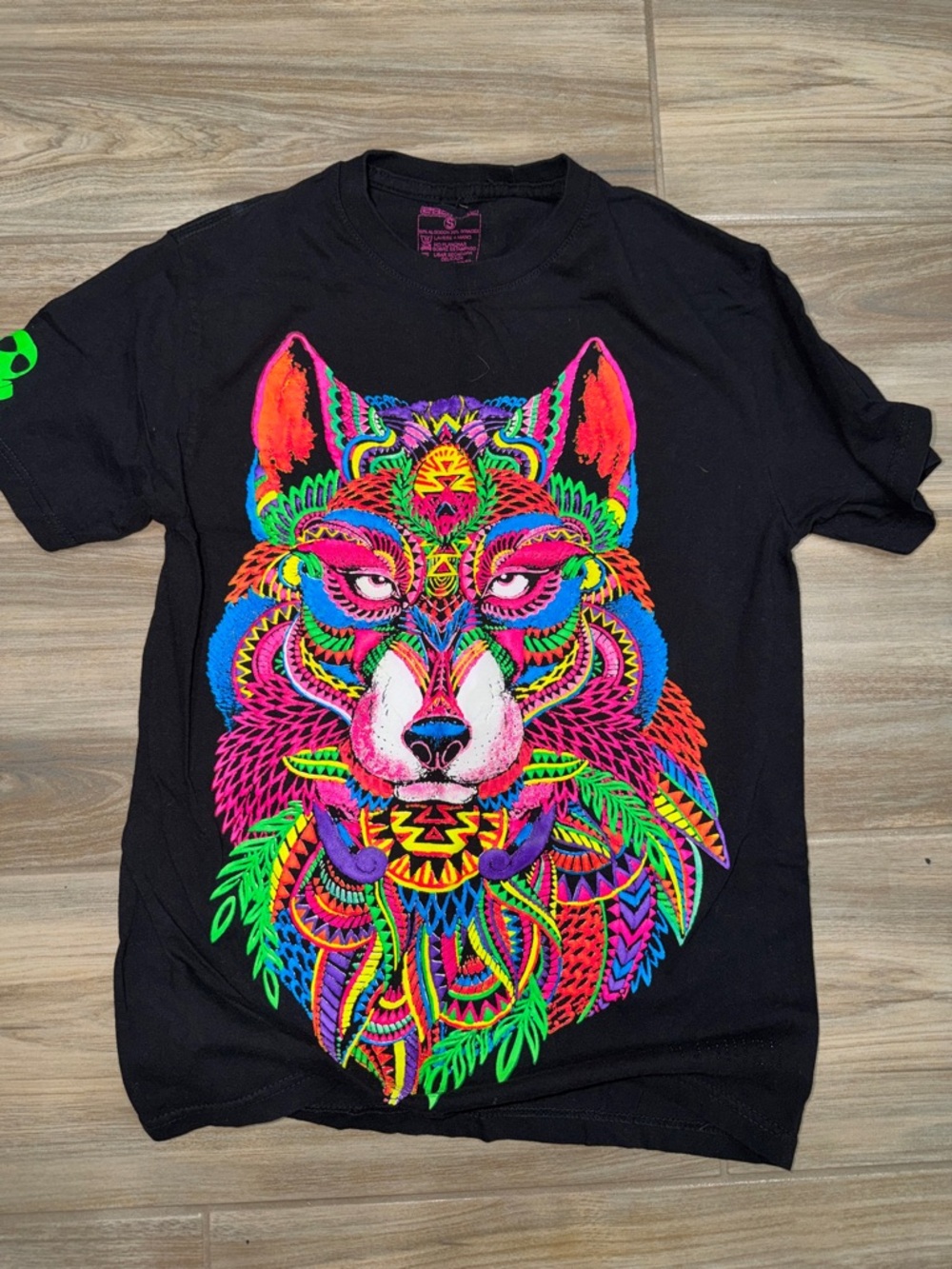 Neon Psychedelic Wolf Graphic Tee - Black